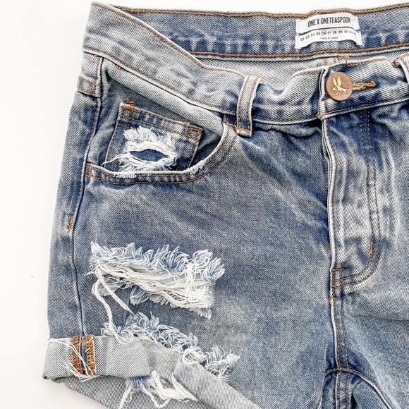 One Teaspoon Shorts - Picture 4 of 11